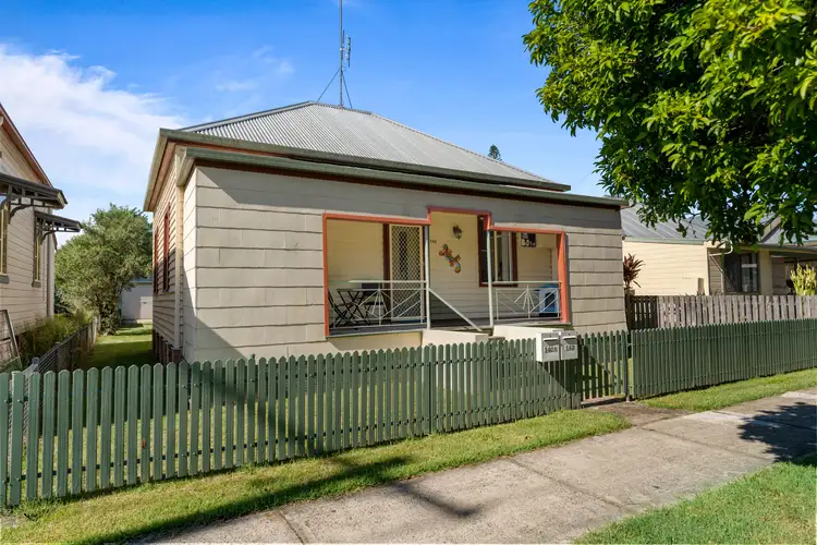 140 & 140A Bacon Street, Grafton NSW 2460