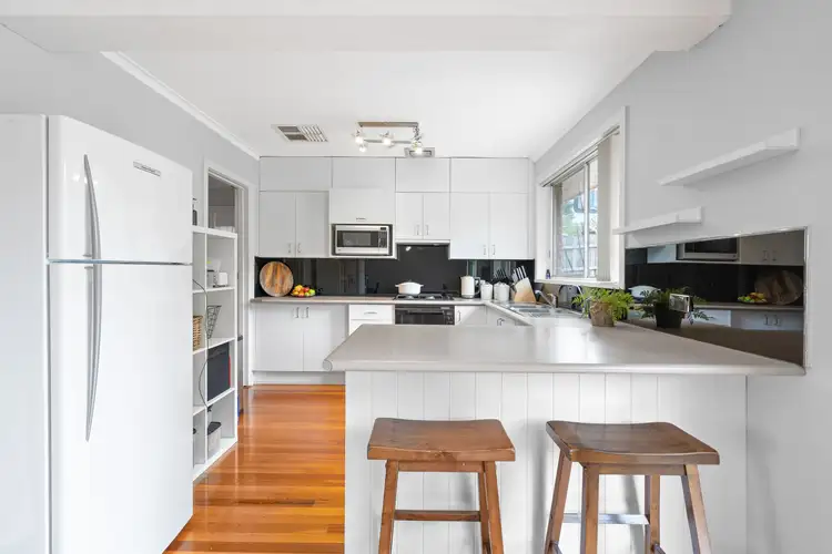 35 Byrne Crescent, Watsonia North VIC 3087