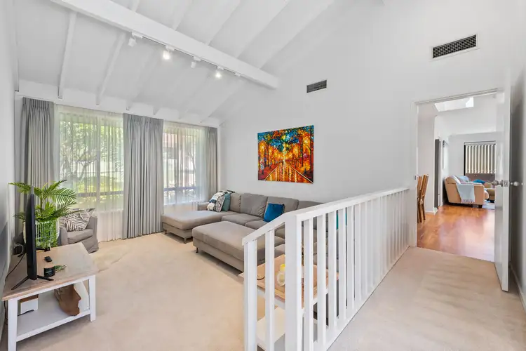 2 Barnard Place, Noranda WA 6062