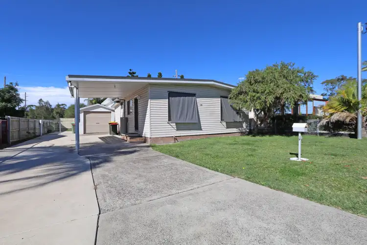14 Kathleen White Crescent