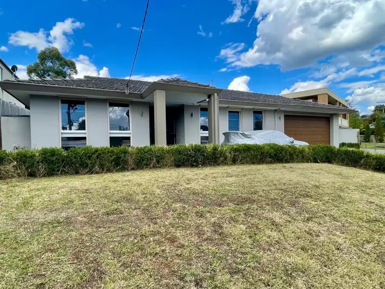 1 Hertford Road, Doncaster East VIC 3109