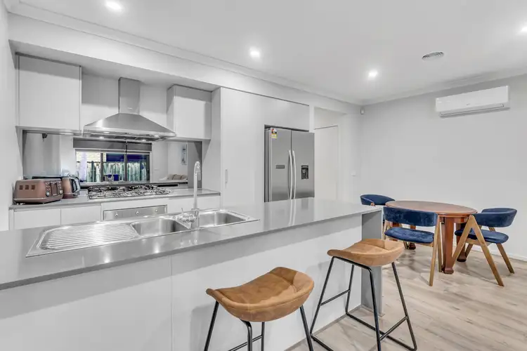 Fourth view of Homely house listing, 33 Devizes Drive, Wollert VIC 3750