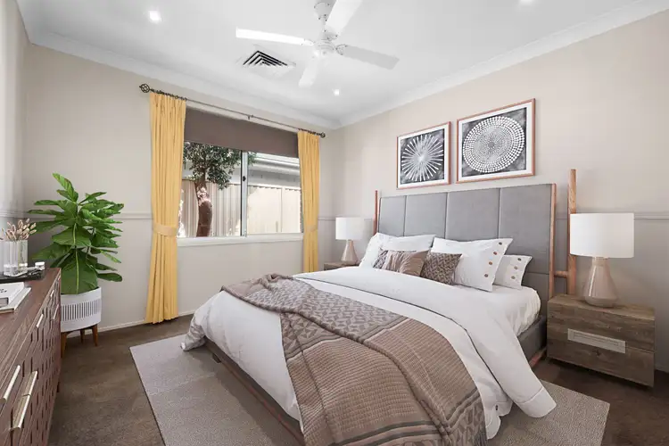 Fifth view of Homely house listing, 4 Sunderland Crescent, Bligh Park NSW 2756