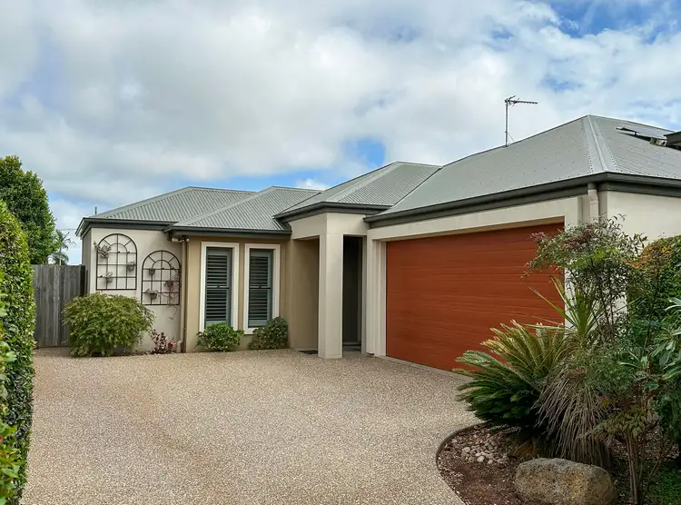Main view of Homely unit listing, 2/62 Calypso Crescent, Middle Ridge QLD 4350