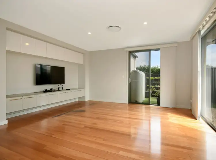 Third view of Homely unit listing, 2/62 Calypso Crescent, Middle Ridge QLD 4350