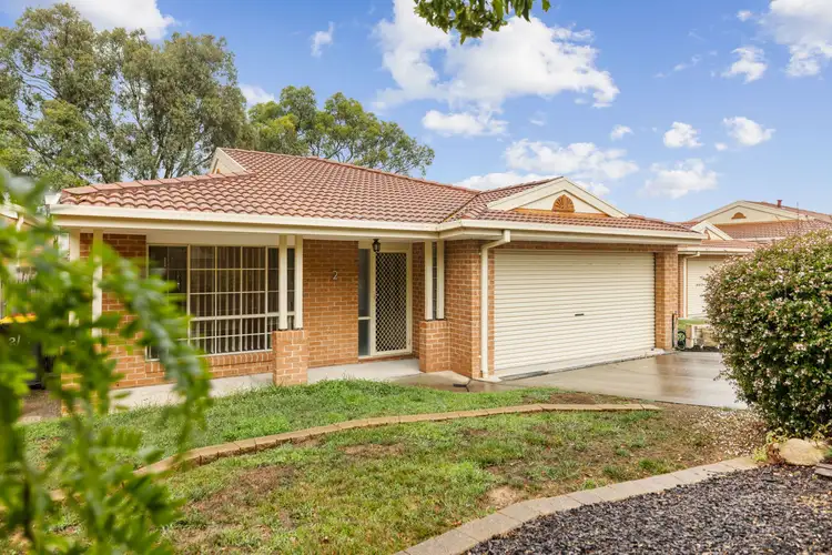 2/16 Monaghan Place