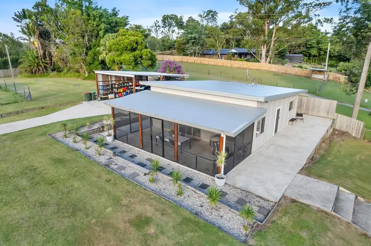 38 Thompson Road, Beerwah QLD 4519