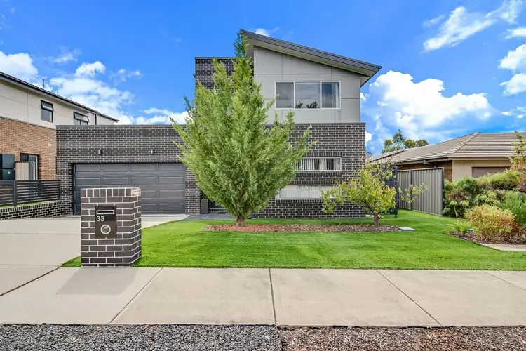 33 Castan Street, Coombs ACT 2611