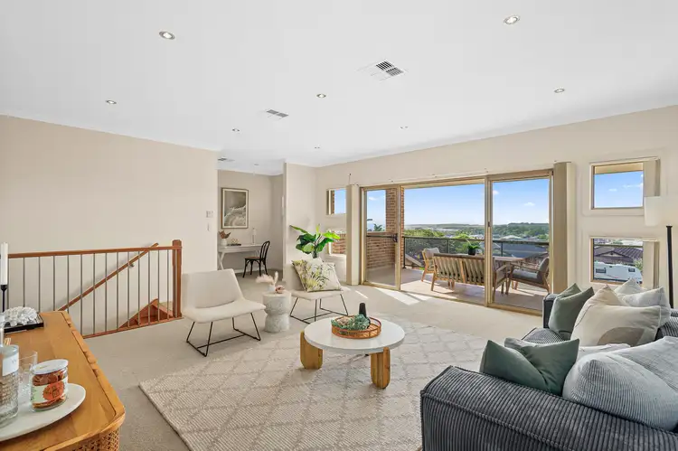 Fourth view of Homely house listing, 10 Hartog Court, Shell Cove NSW 2529
