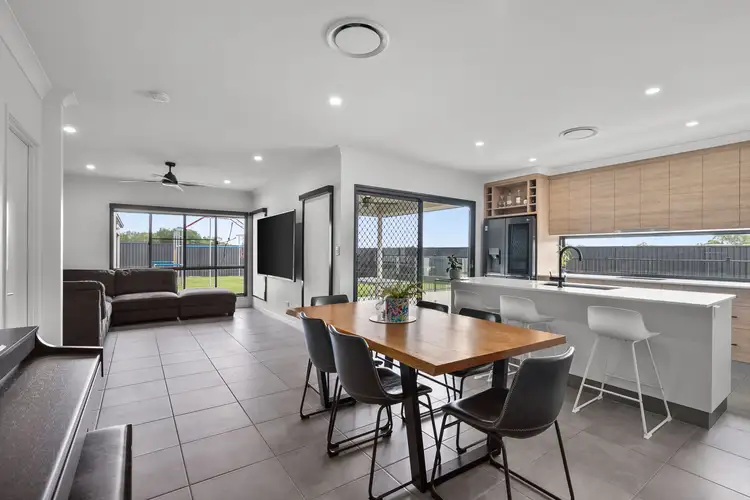 28 Longford Street, Emerald QLD 4720