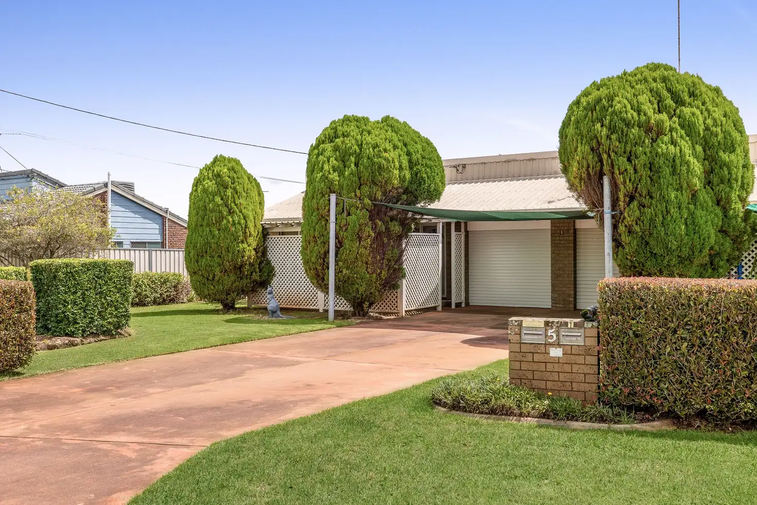 Main view of Homely unit listing, 2/5 Sharon Court, Darling Heights QLD 4350