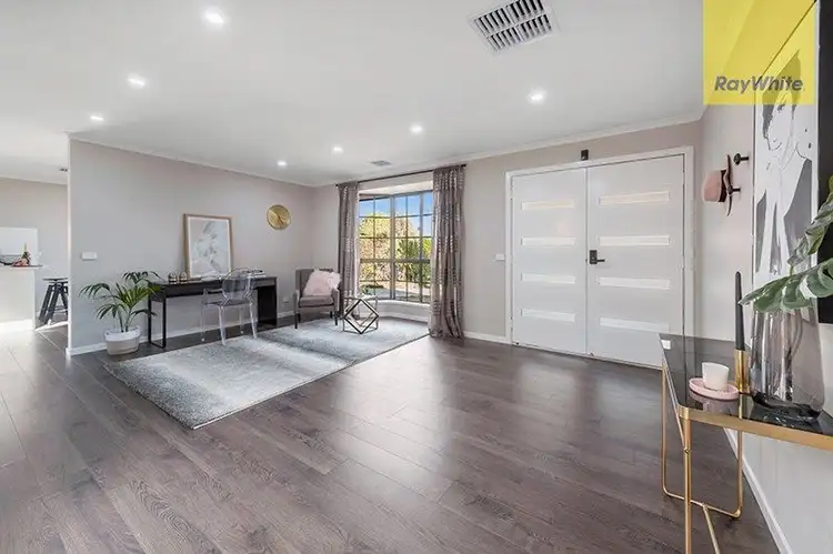 Second view of Homely house listing, 3 Nunn Close, Mill Park VIC 3082