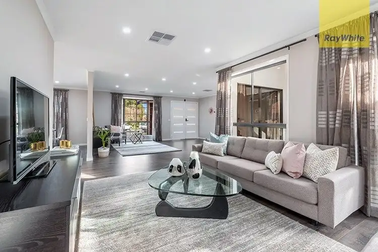 Fourth view of Homely house listing, 3 Nunn Close, Mill Park VIC 3082