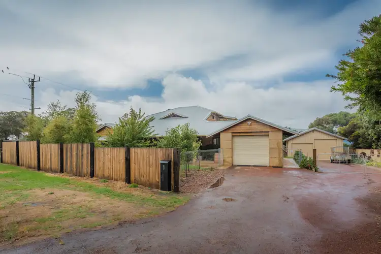 1 Cotswold Drive, Denmark WA 6333