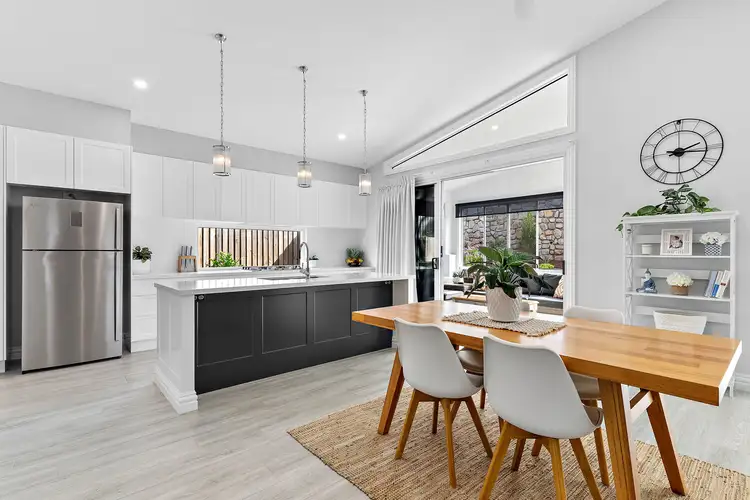 21 Camelot Court, Bli Bli QLD 4560