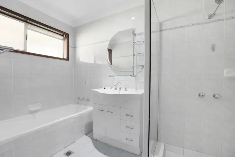 Fifth view of Homely house listing, 4 Girra Avenue, South Penrith NSW 2750