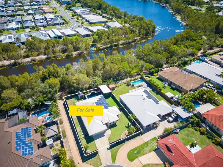 9 Dewdrop Place, Ningi QLD 4511