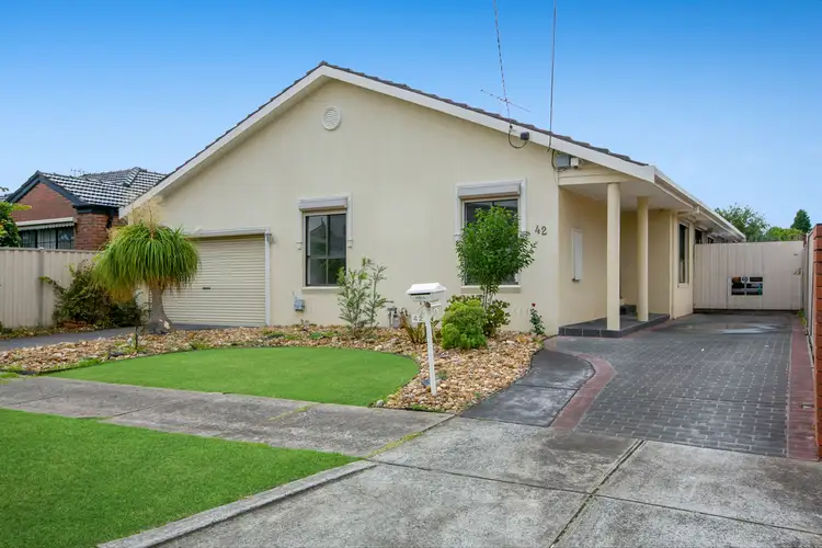 42 Bray Street, Reservoir VIC 3073