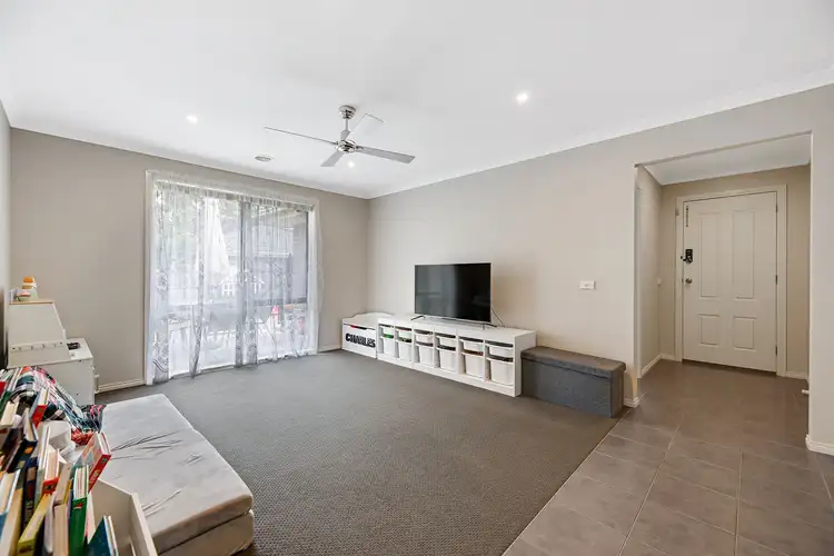 Fifth view of Homely house listing, 5 White Gum Court, Drouin VIC 3818