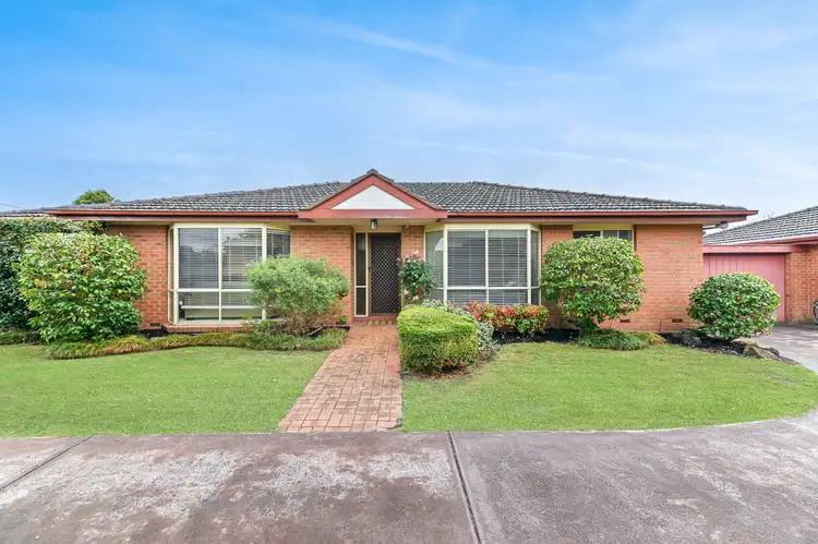1/10 Myers Avenue, Glen Waverley VIC 3150