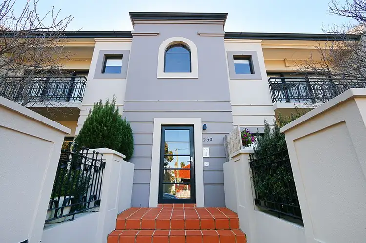 250 Bulwer Street