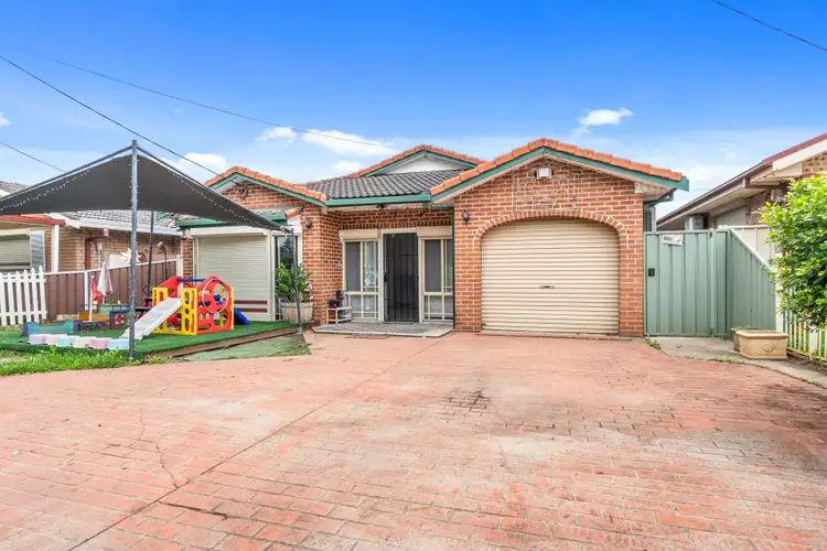 25A New Cambridge Street, Fairfield West NSW 2165