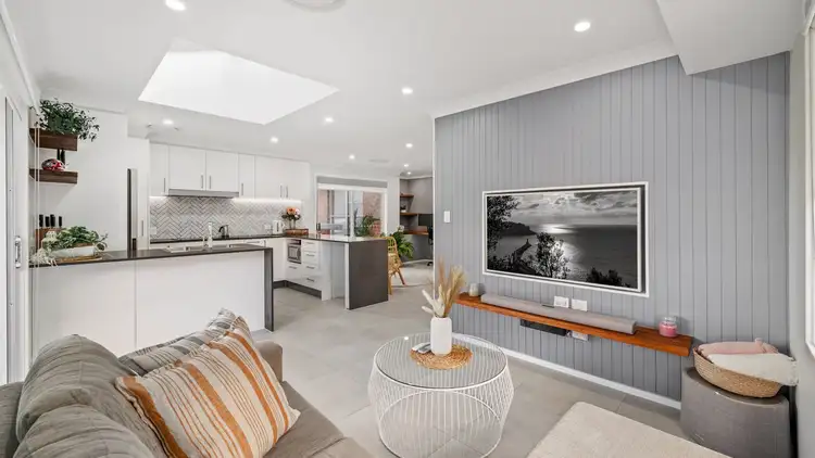 Fifth view of Homely house listing, 4 Dobell Circuit, St Clair NSW 2759