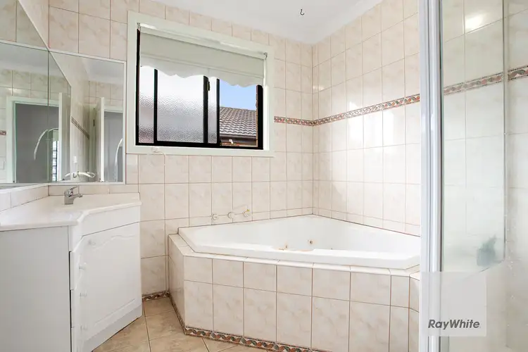 Sixth view of Homely house listing, 32 Cressida Crescent, Sydenham VIC 3037