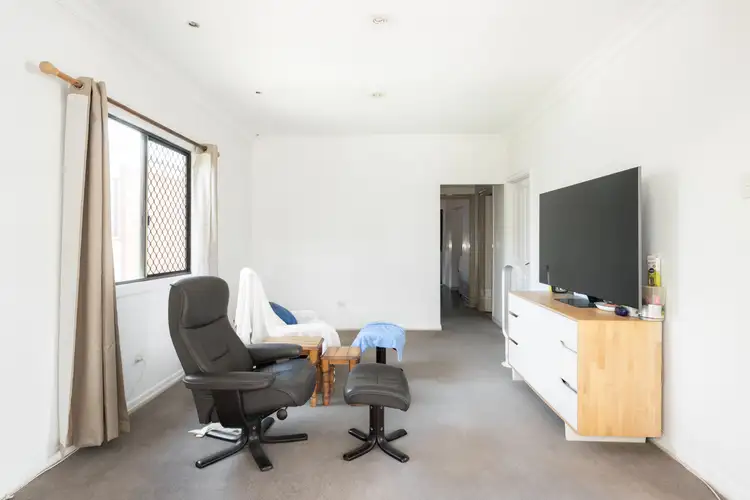Sixth view of Homely house listing, 118 O'Quinn Street, Nudgee Beach QLD 4014