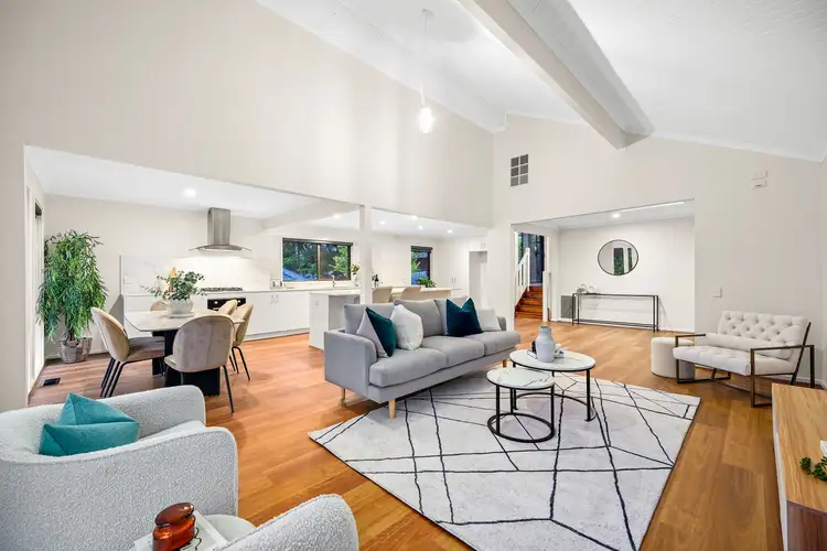 Second view of Homely house listing, 7 Hillgrove Close, Wheelers Hill VIC 3150