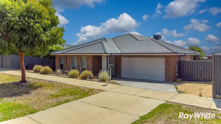 65 Waratah Road