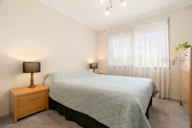 Sixth view of Homely house listing, 2 Andleon Court, Clayton South VIC 3169