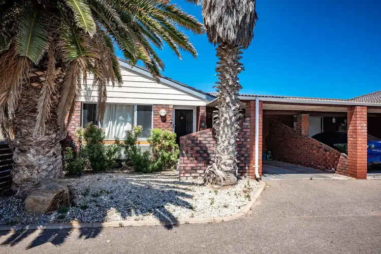 8/7 Hadda Way, Mahomets Flats WA 6530