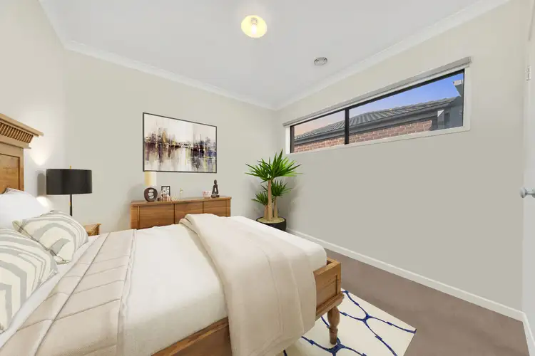Fifth view of Homely house listing, 33 Evolve Esplanade, Wollert VIC 3750