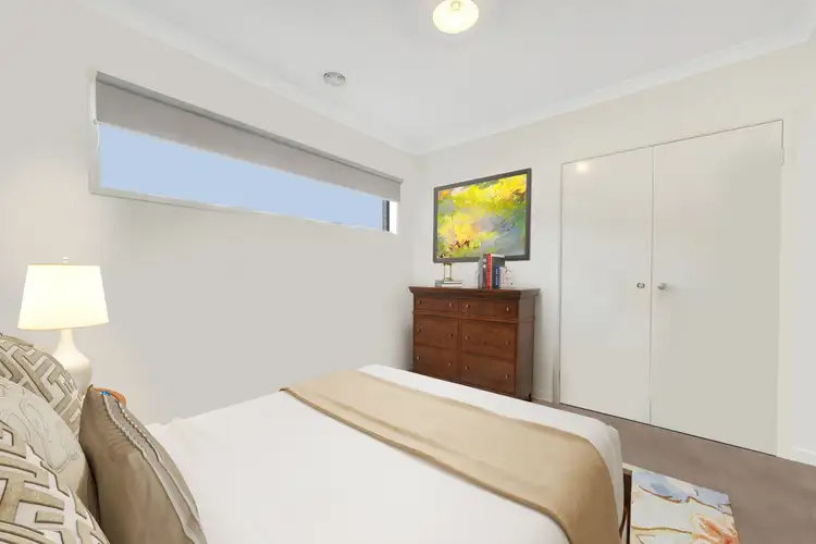 Sixth view of Homely house listing, 33 Evolve Esplanade, Wollert VIC 3750