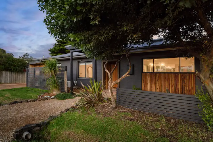 22 Dover Street, Sunderland Bay VIC 3922