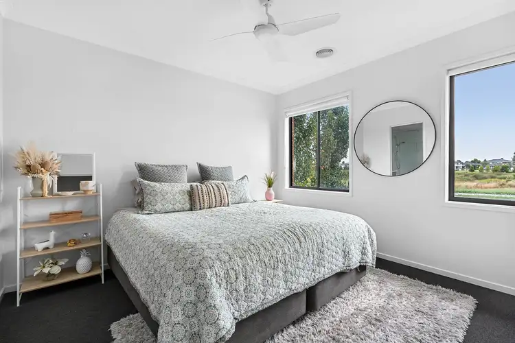 Fifth view of Homely house listing, 14 Dalziell Crescent, Cranbourne North VIC 3977