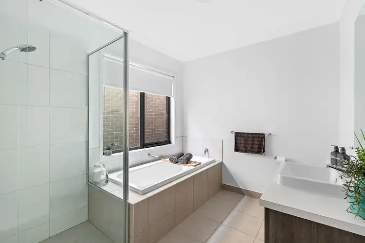 Sixth view of Homely house listing, 14 Dalziell Crescent, Cranbourne North VIC 3977