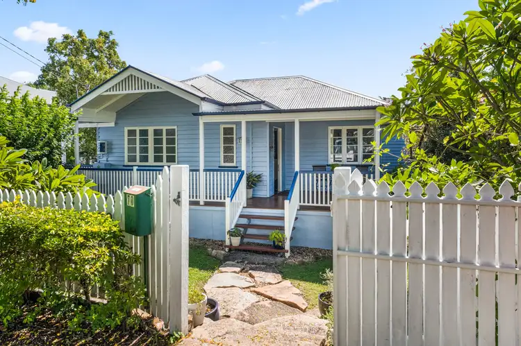 70 White Street, Graceville QLD 4075