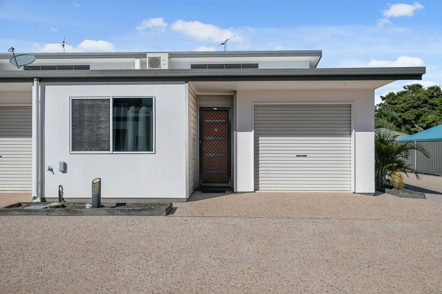 Main view of Homely villa listing, 16/55a Gray Street, Emerald QLD 4720