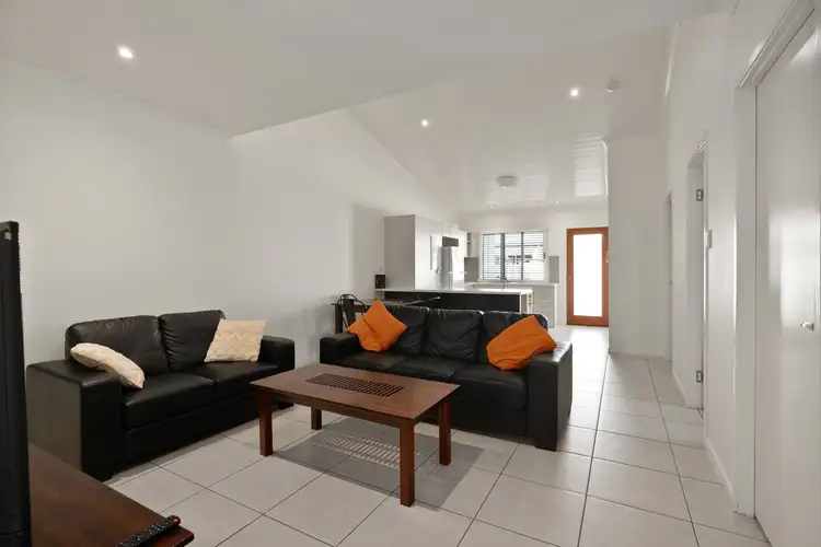 Sixth view of Homely villa listing, 16/55a Gray Street, Emerald QLD 4720
