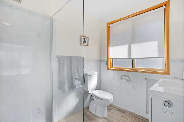 Sixth view of Homely house listing, 4 Robin Street, Mount Barker SA 5251