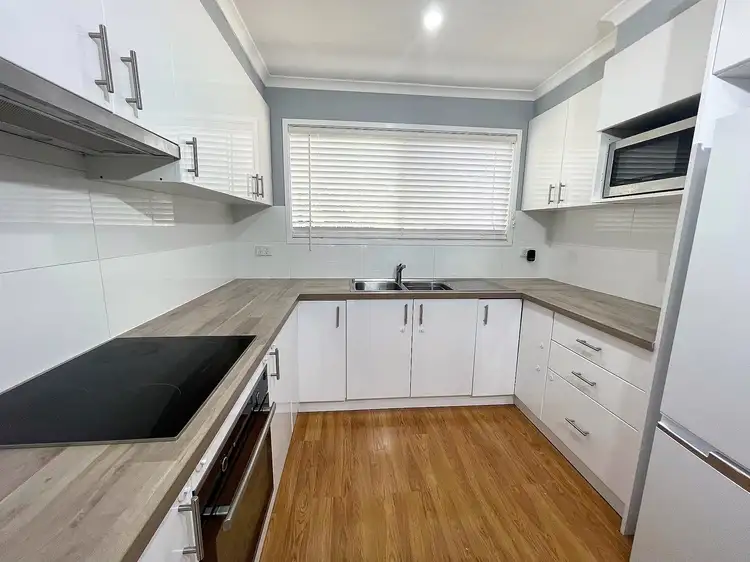 Main view of Homely unit listing, 2/17 Doongara Street, Griffith NSW 2680