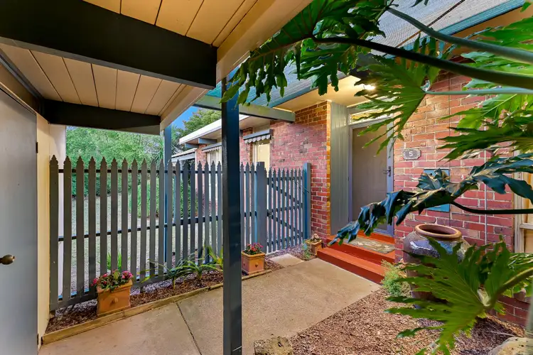 5 Oleander Street, Glen Waverley VIC 3150