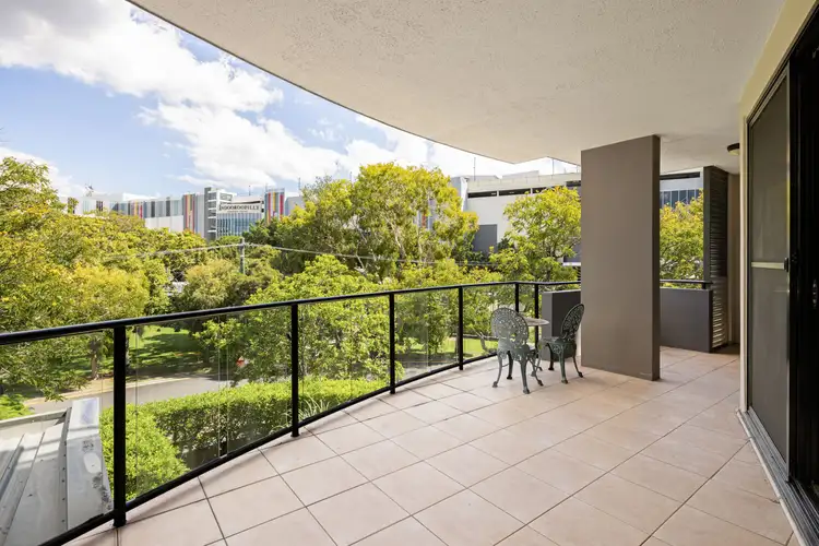 4/36-40 Underhill Avenue, Indooroopilly QLD 4068
