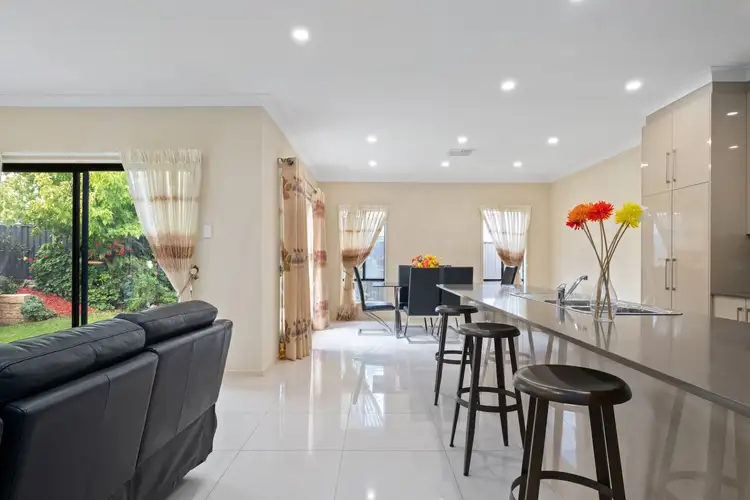 Fifth view of Homely house listing, 18 Saunders Close, Mount Barker SA 5251