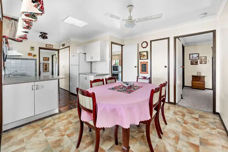 Fifth view of Homely house listing, 18 Acacia Circuit, Singleton NSW 2330