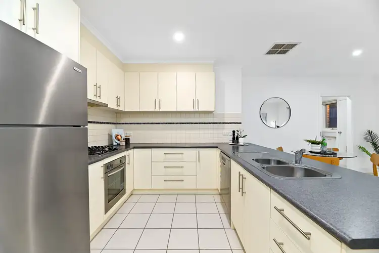 Fifth view of Homely unit listing, 4/39 Dixon Court, Boronia VIC 3155