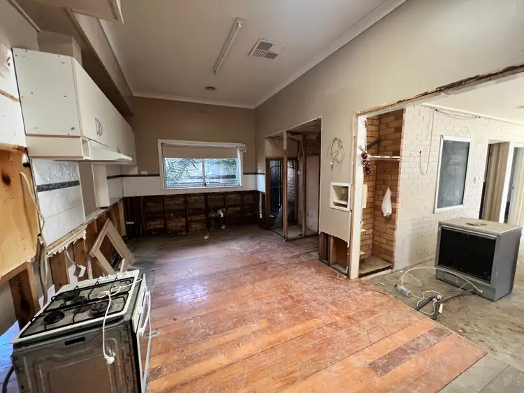 Sixth view of Homely house listing, 88 Victoria Street, Rochester VIC 3561