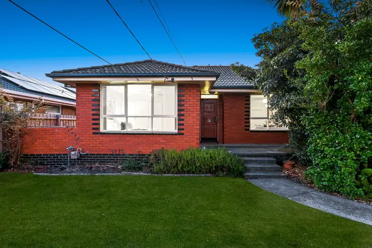 15 Brentwood Drive, Glen Waverley VIC 3150